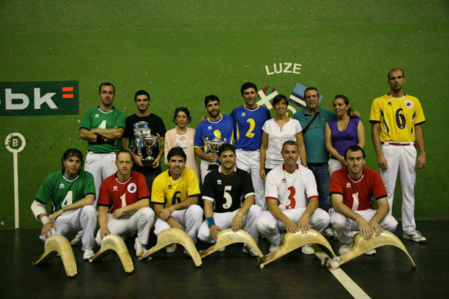 Pelotarias de Jai Alai de quinielas en el frontón